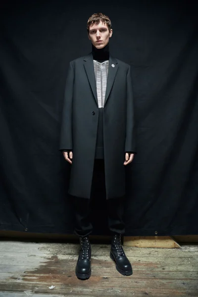 Look 35